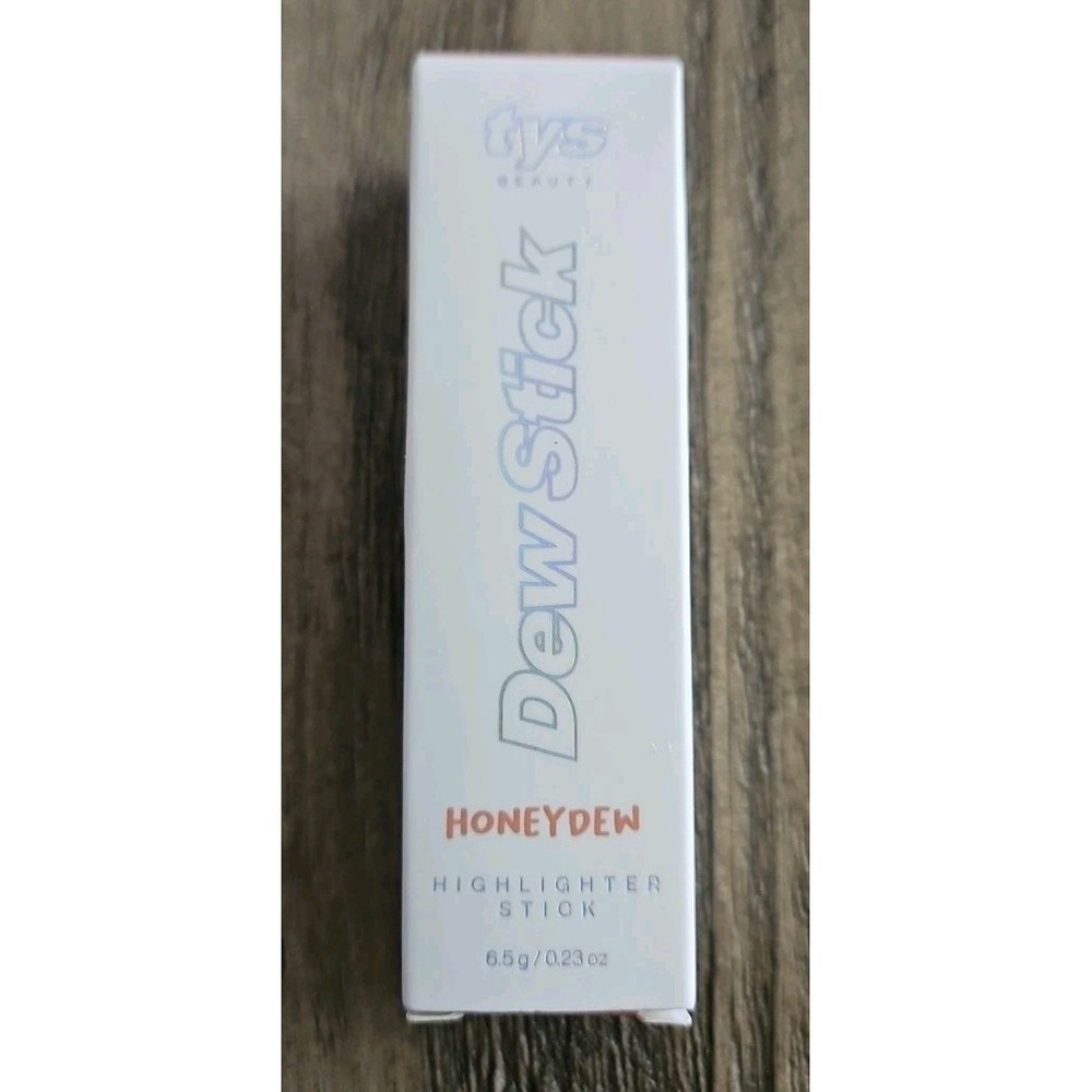 New In Box Tys Beauty Dew Stick Honeydew 6.5g